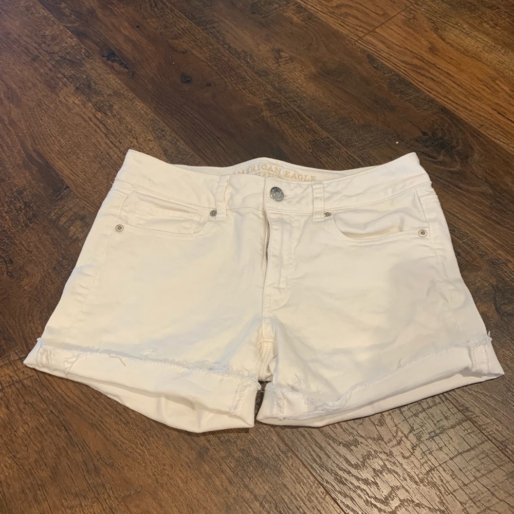 American Eagle | Cut-Off White Jean Shorts